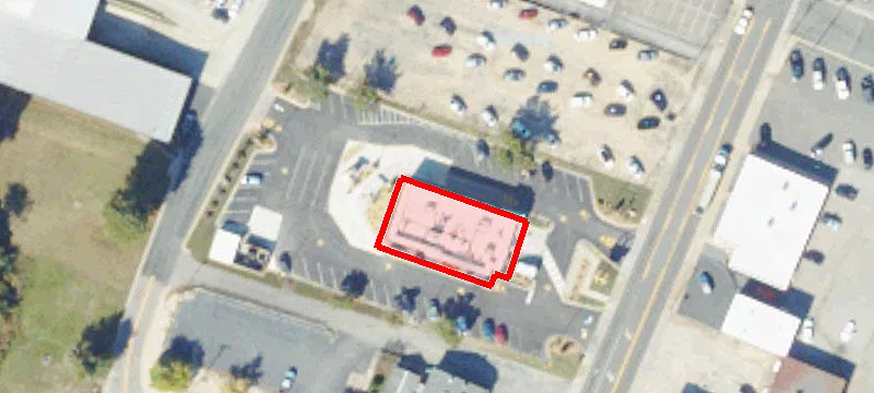 303 Main St