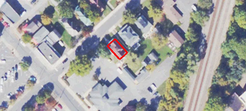 223 Locust St