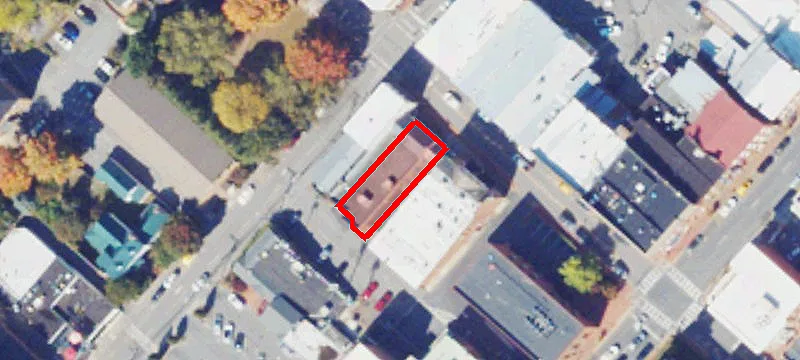18 Nelson St