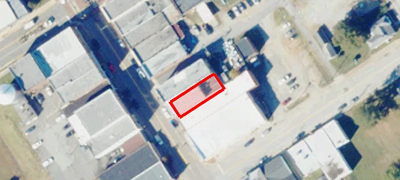 1810 Main St