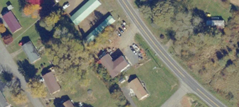 1592 Main St