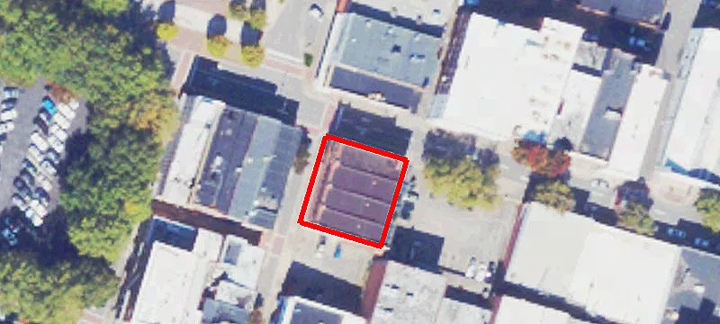 24 Walnut St