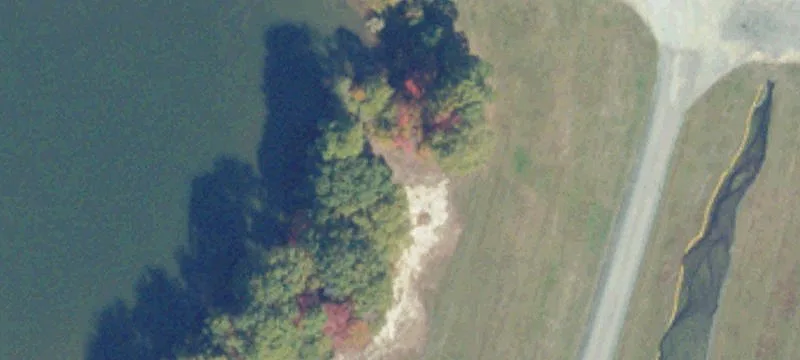296 Menhaden Rd