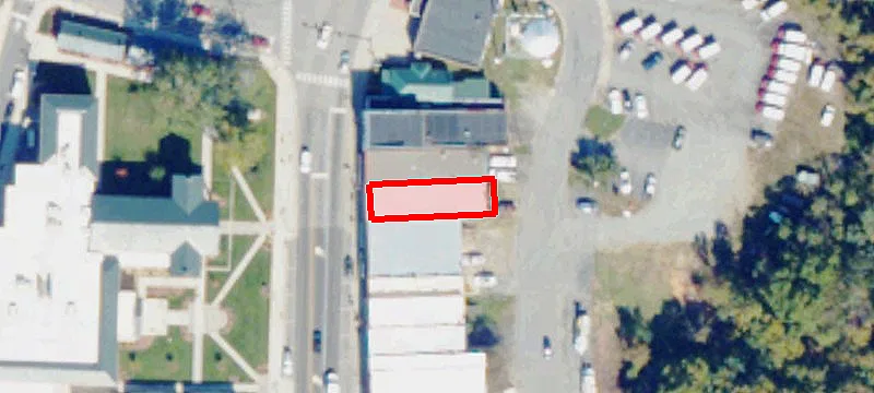 15 Main St