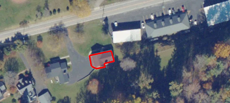 607 Main St