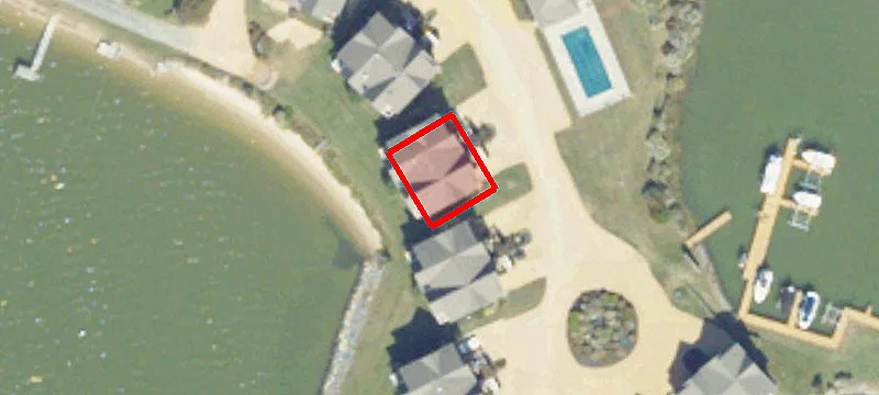 570 Riverside Dr