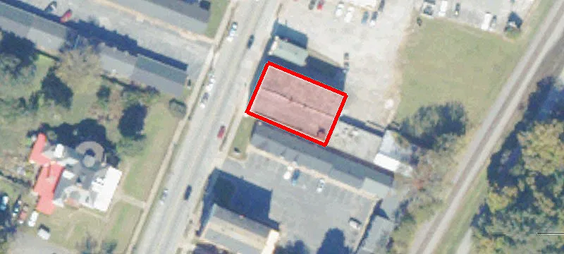 423 Main St