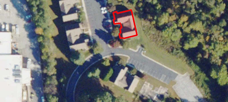 1506 Woodland Ct