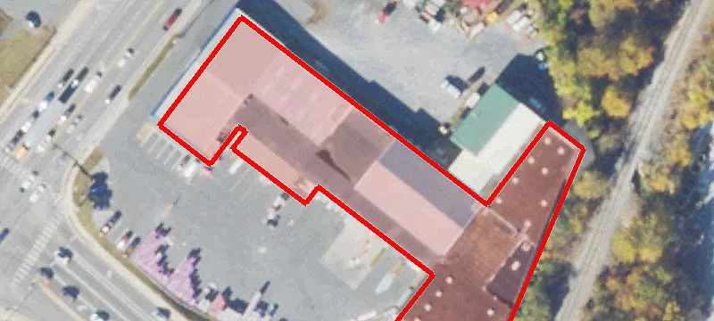 2020 Main St