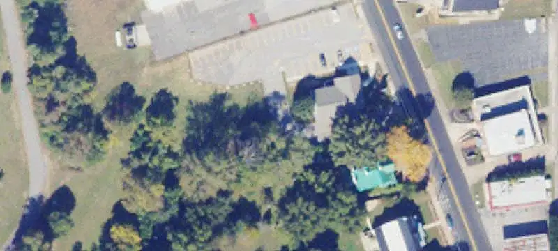 140 Main St