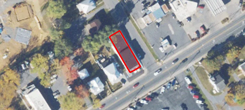947 Main St