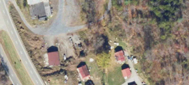 15 Howard Dr