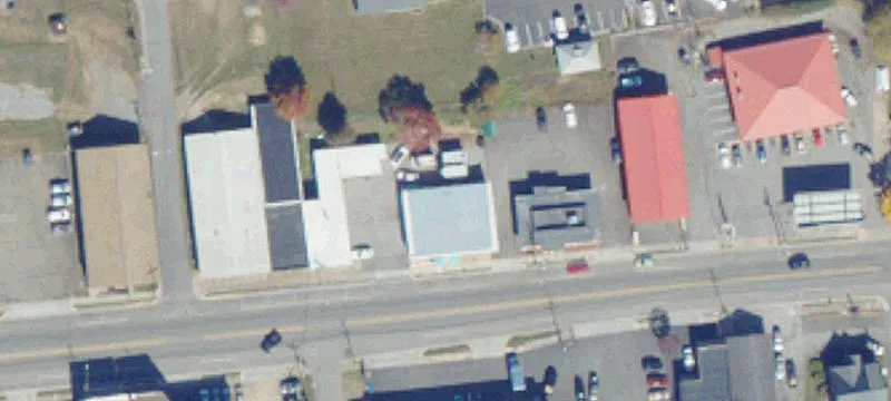 305 Main St