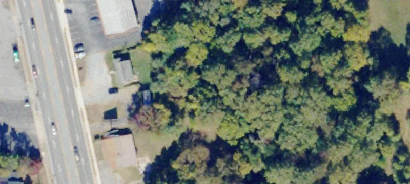 4591 Amherst Hwy