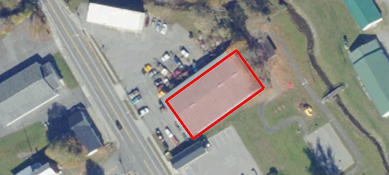 573 Main St