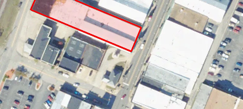 101 Main St