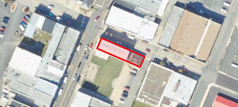 101 Main St