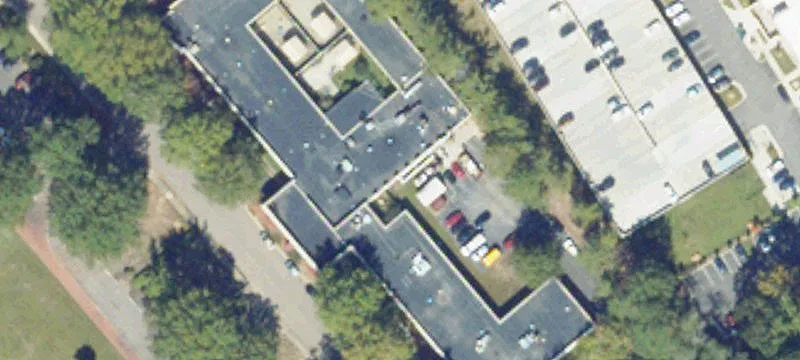 1235 Mt Vernon Ave