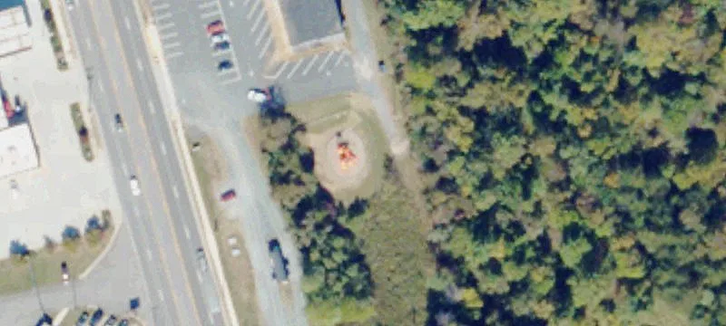 4555 Amherst Hwy