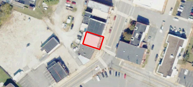 198 Main St