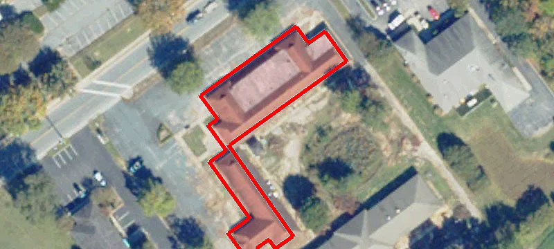 9524 Hospital Ave