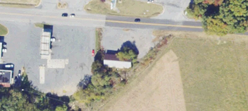 2498 Raphine Rd