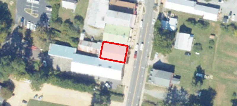 330 Main St