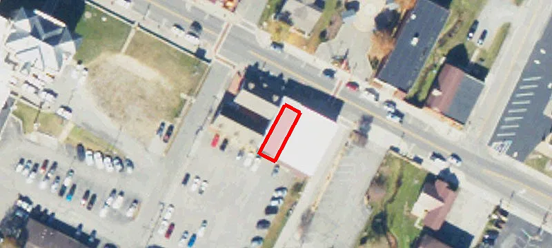 306 Main St