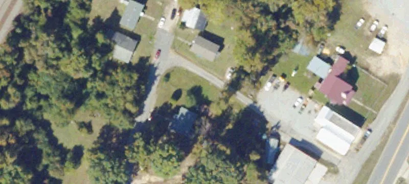 706 Ctr St