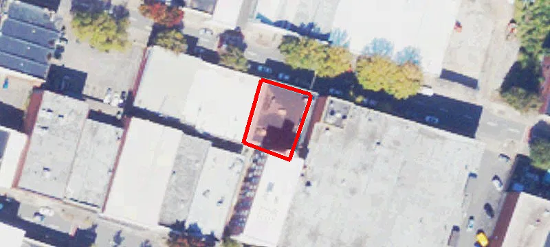 106 Main St