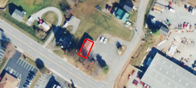 899 Main St