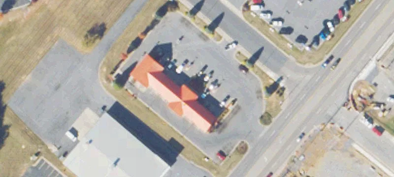 3171 Main St