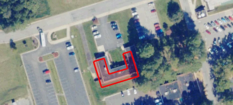 405 Oak Ln
