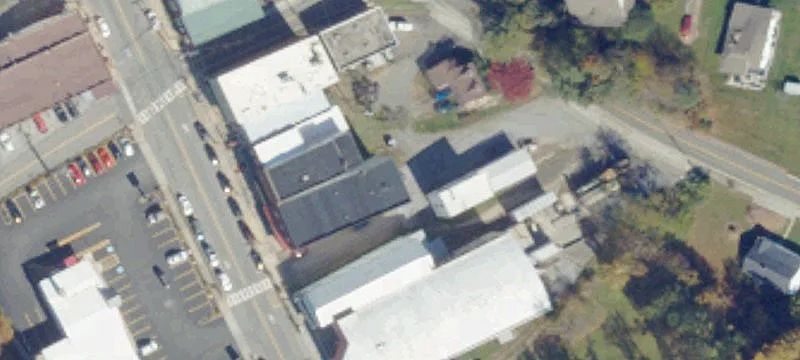 211 Main St