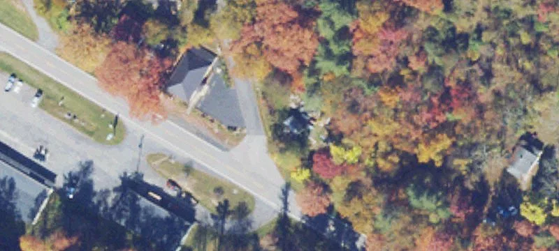 15857 Mtn Vly Rd