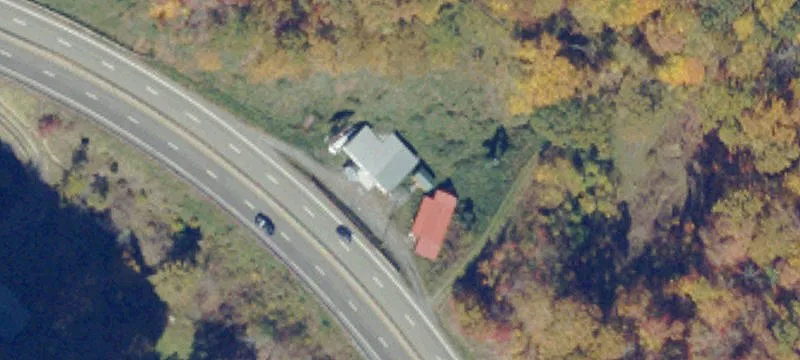 1714 Riverside Dr