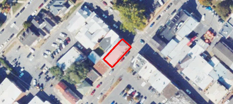 102 Washington St
