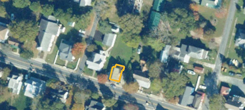19 Main St