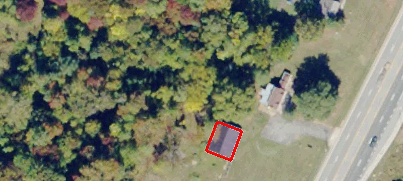 3860 Amherst Hwy
