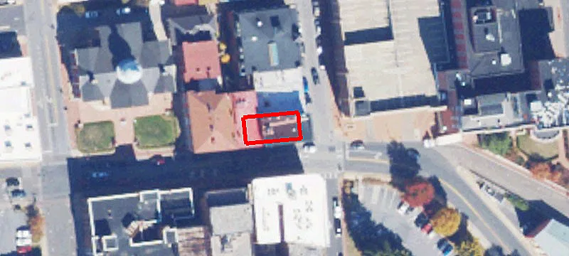 32 New St