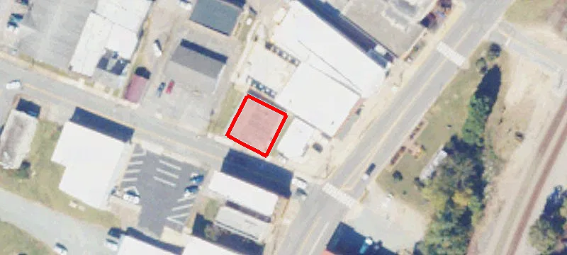 106 Henry St
