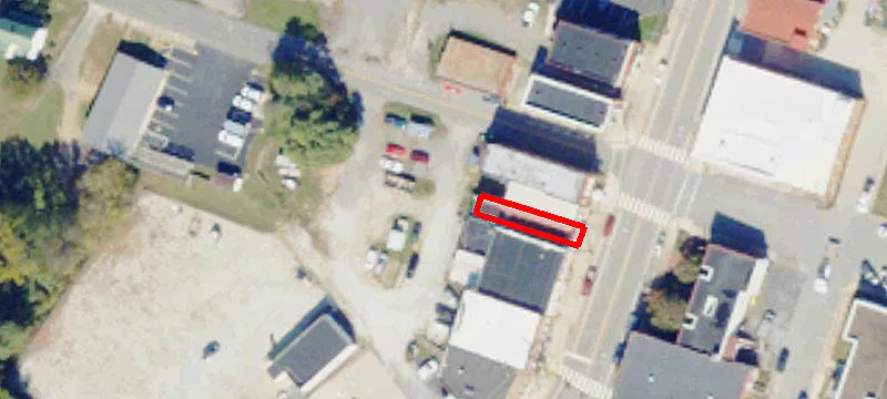 192 Main St