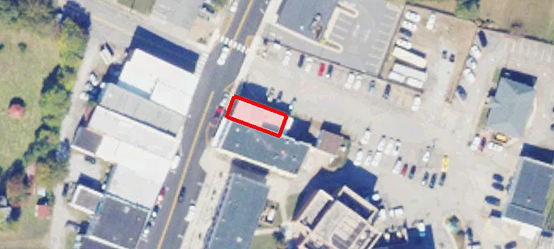 37 Main St