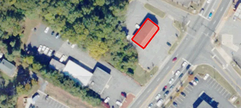 4864 Amherst Hwy