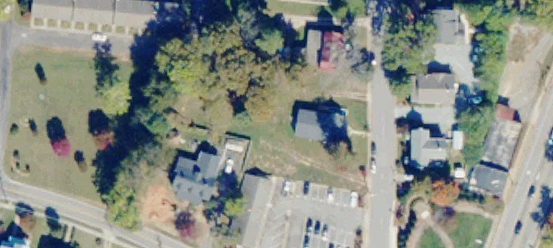 50 Maple Ct