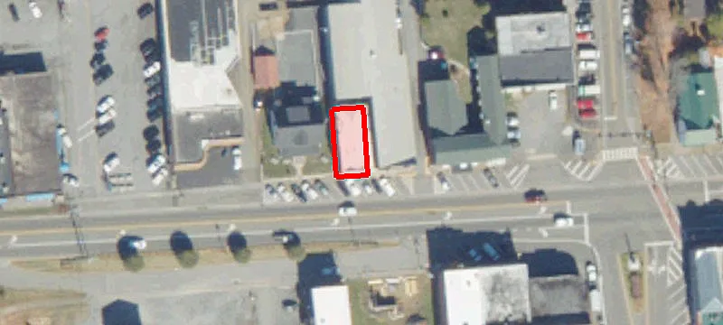 46 Main St
