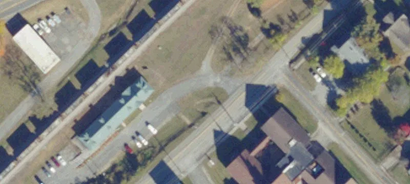 401 Main St