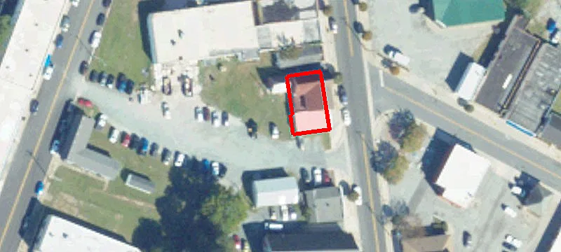 3282 Main St