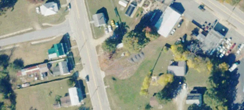 406 Shade St
