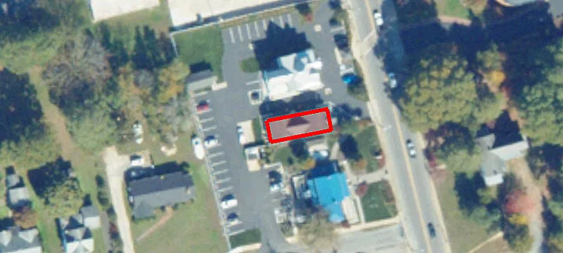 129 Main St